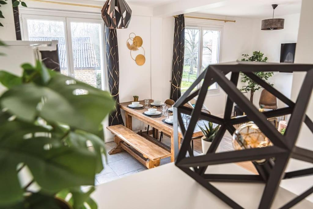 La "Taniere" Pour 6 Personnes Apartman Isles-sur-Suippe Kültér fotó