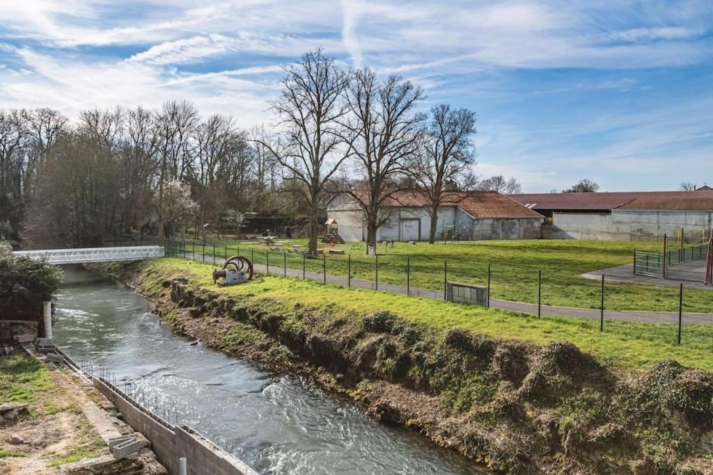 La "Taniere" Pour 6 Personnes Apartman Isles-sur-Suippe Kültér fotó
